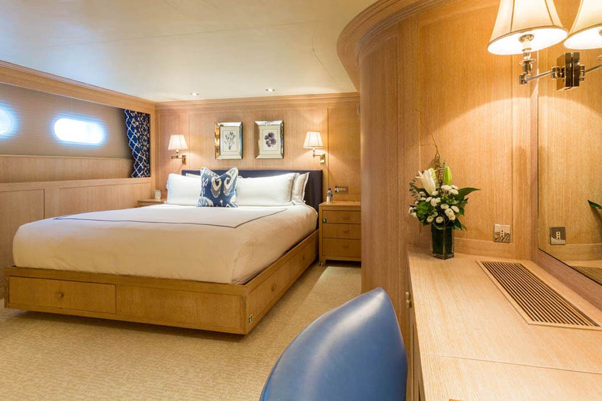 large double cabin.jpg