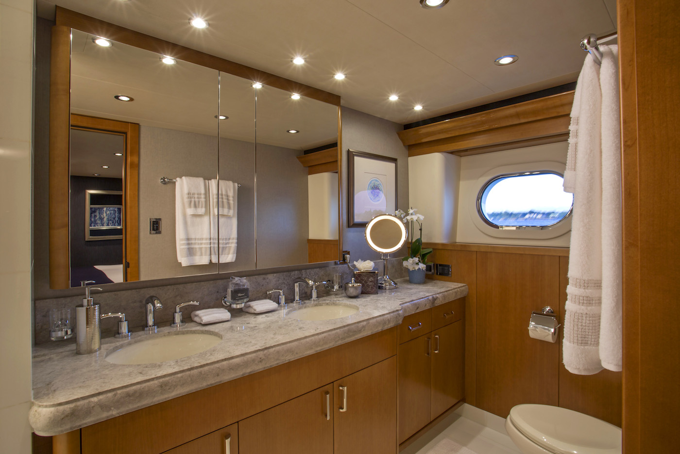 master ensuite bathroom.jpg