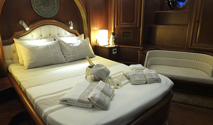 master guest suite.jpg