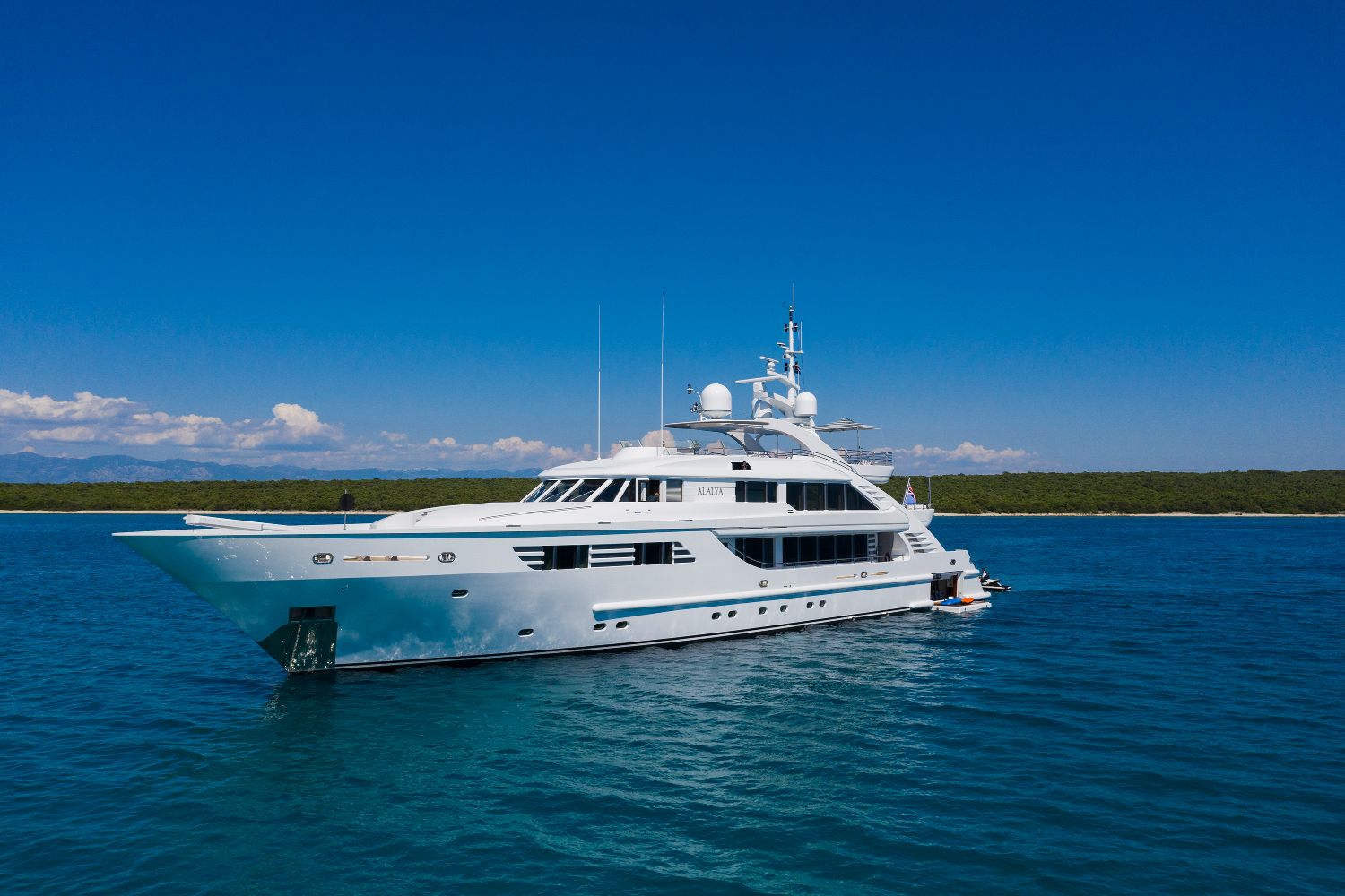 motor yacht ALALYA.jpg