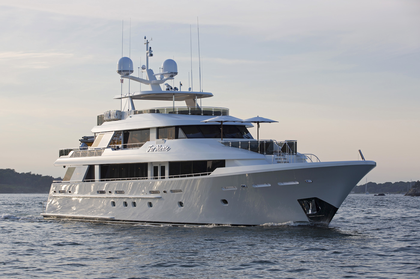 motor yacht FAR NIENTE.jpg