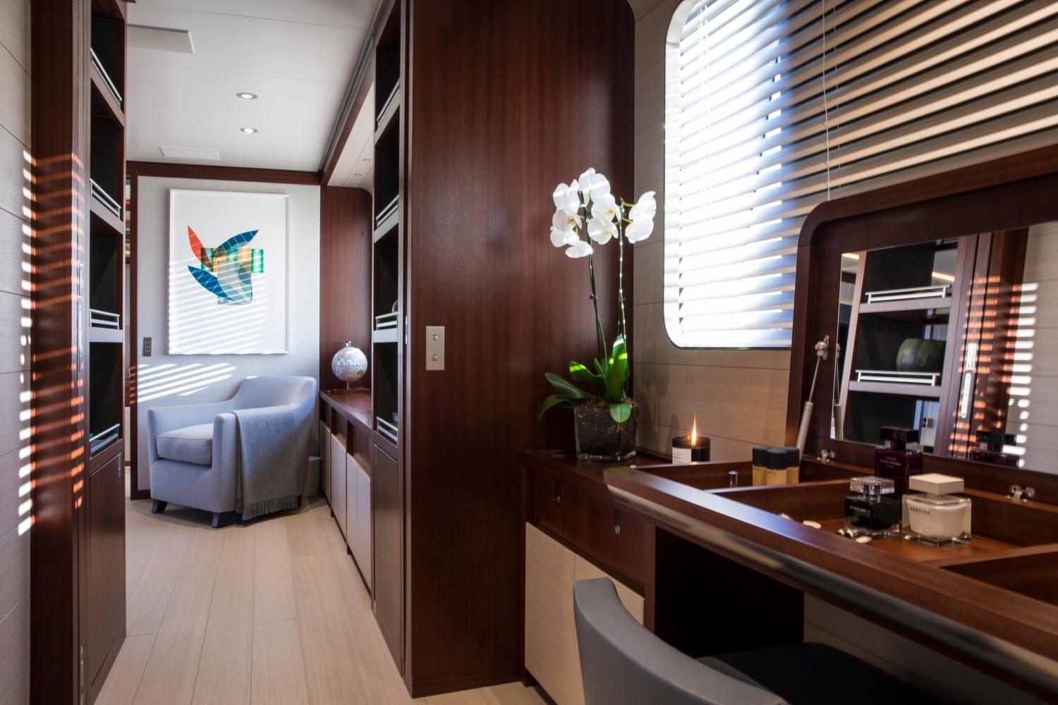 owner suite vanity.jpg