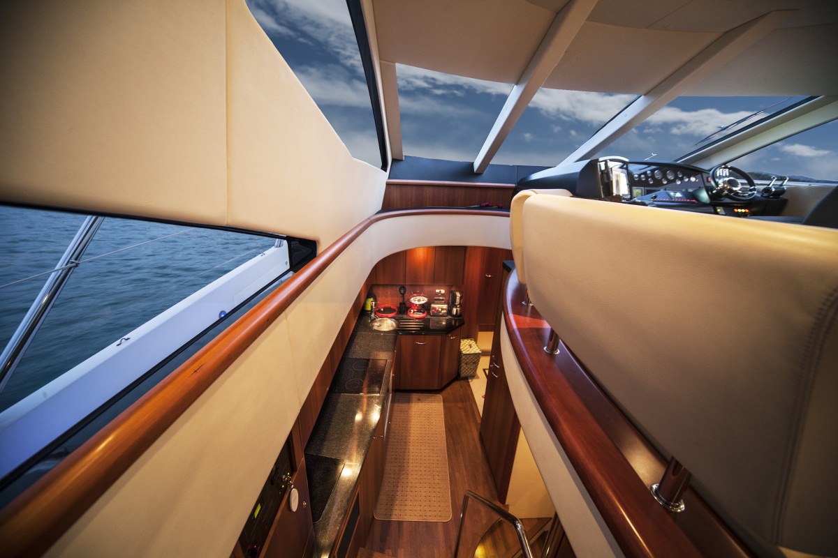 yacht SAINT GEORGE galley.jpg