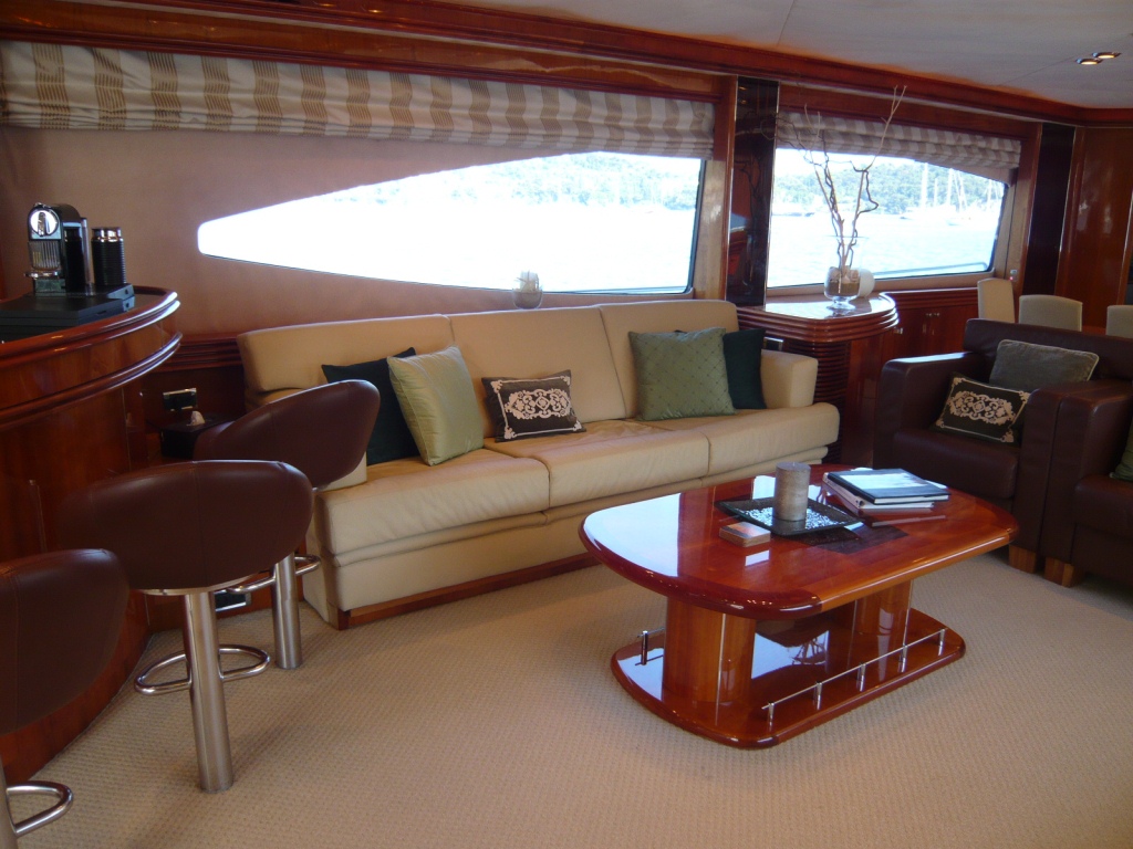  BEACHSEEKER -  Salon Detail.jpg