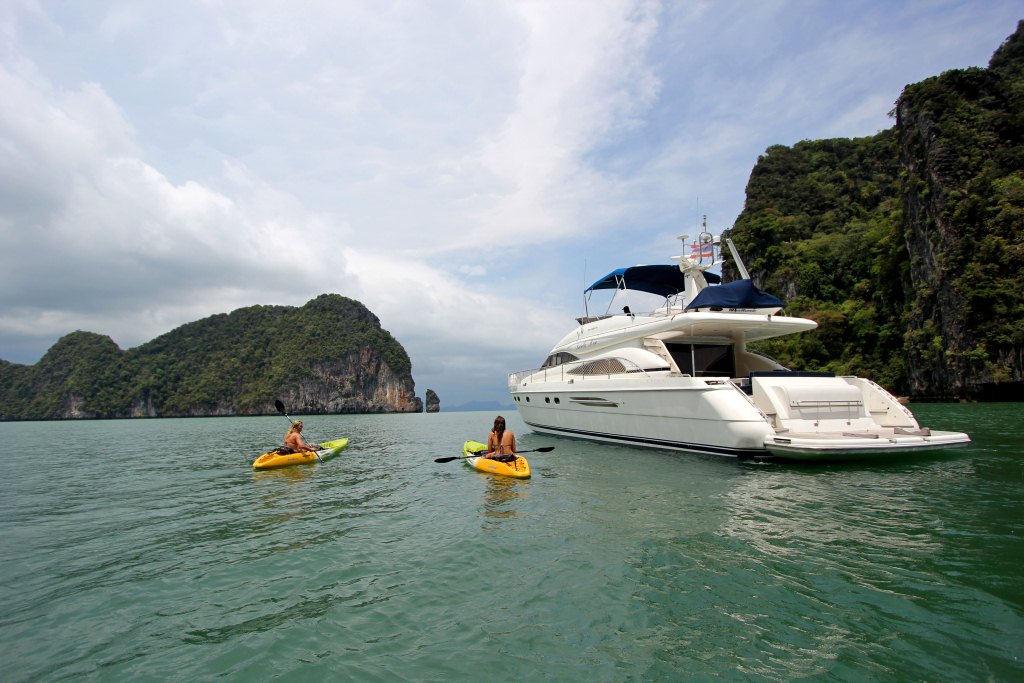  ISABELLA ROSE -  Enjoying the Kayaks while at anchor.jpg