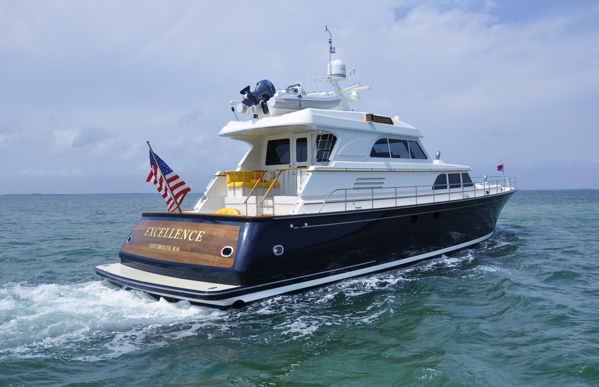  LYMAN MORSE Yacht EXCELLENCE -  Aft View.jpg