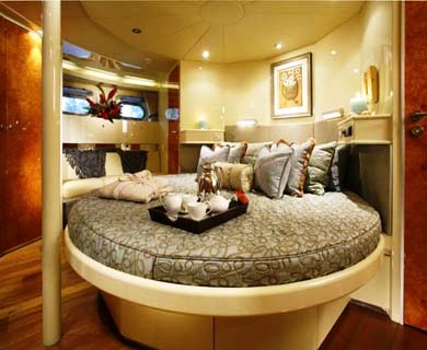  The Lady J -  Master cabin.jpg