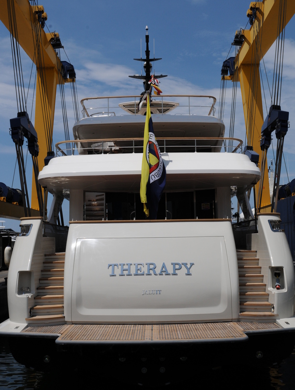 1-Sanlorenzo Yacht Therapy on the water - aft view.JPG