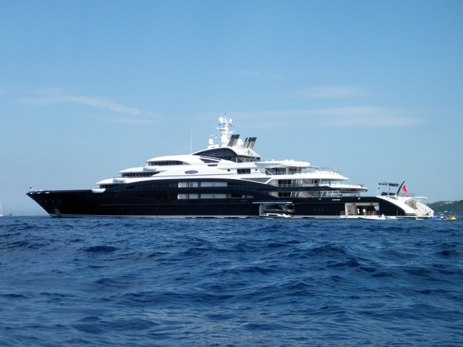 134m SERENE yacht.jpg