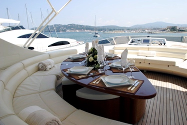 4FIVE -  Flybridge el fresco.jpg