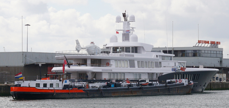 81m-Feadship-Superyacht-AIR-in-Rotterdam-Photo-credit-to-Kees-Torn.jpg