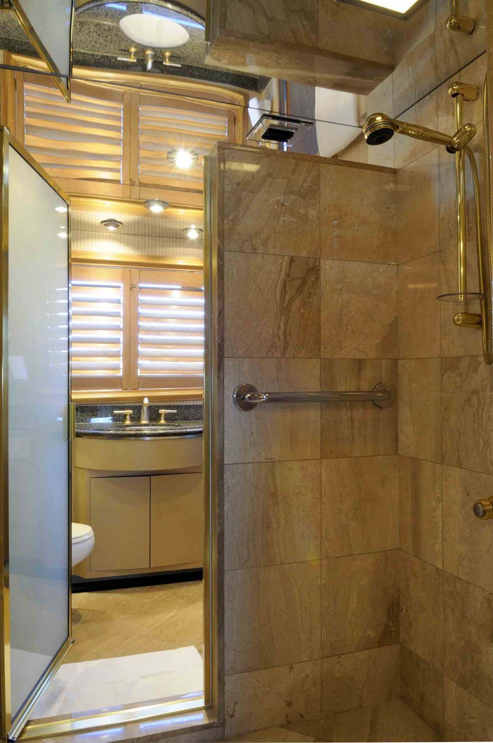 AI - VIP Ensuite.jpg