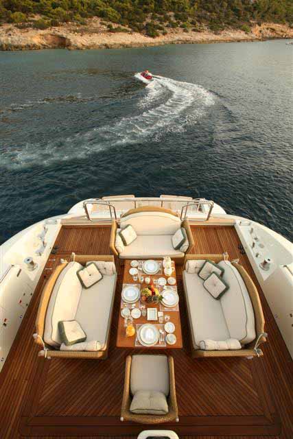ALFA XII - Aft Deck Seating.jpg