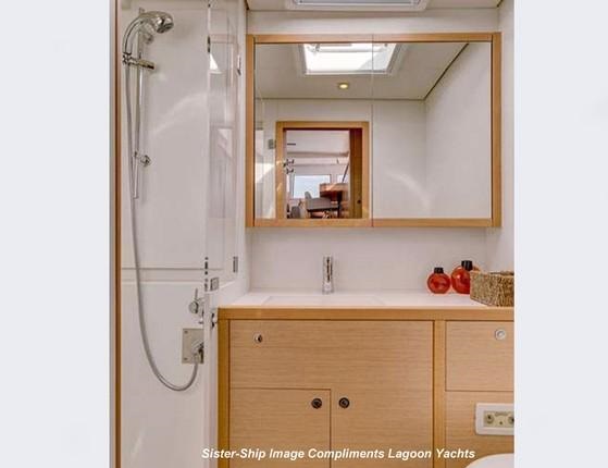 AMAZING - Ensuite 2.jpg