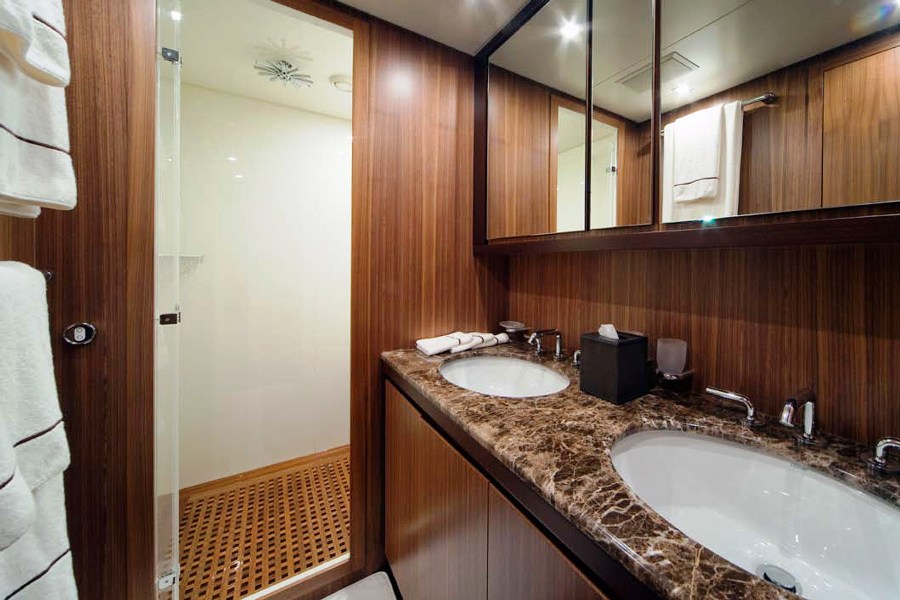 ANCORRA Master Ensuite.jpg