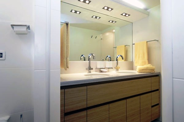 ARMENI -  Bathroom 2.jpg