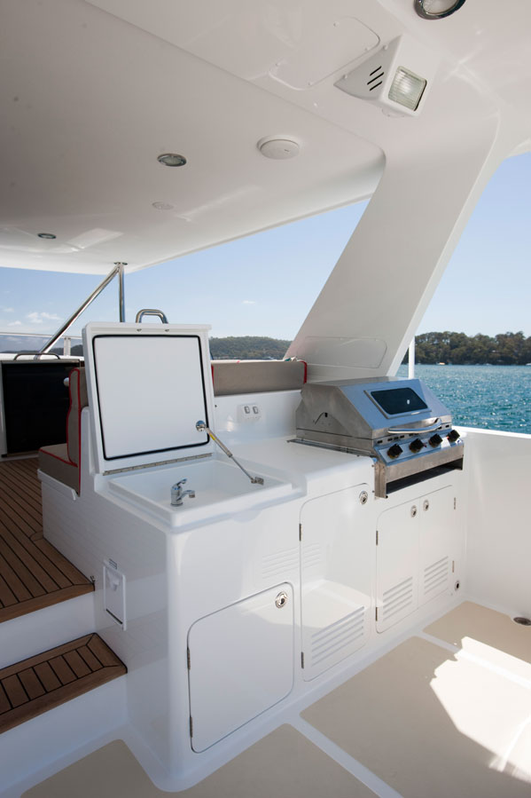 AROONA Fly bridge BBQ.jpg