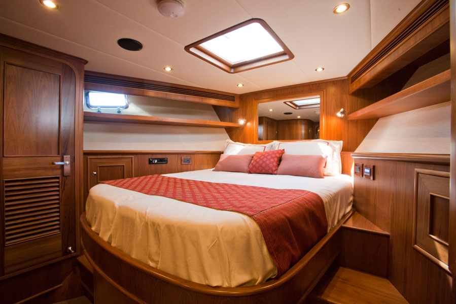 AROONA VIP Cabin.jpg