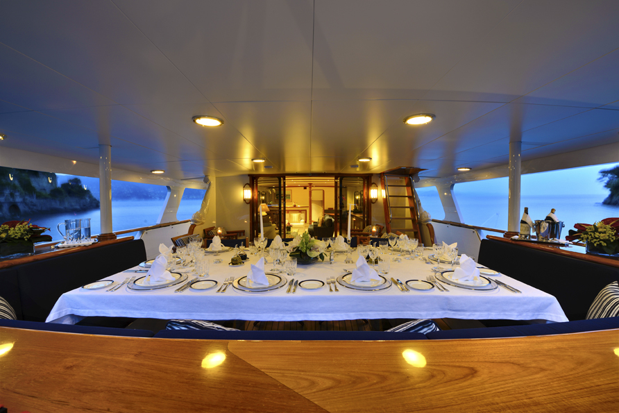 ATLANTIC GOOSE -  Aft Deck Dining.jpg