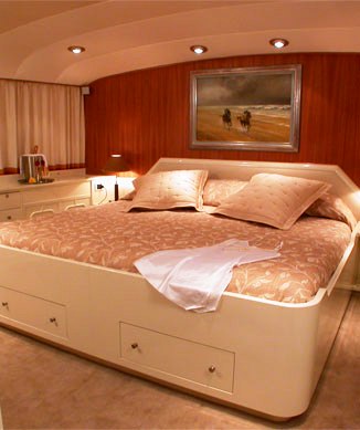 AVA - Master Suite.jpg