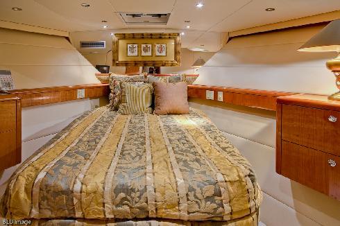 AVANTI VIP cabin.jpg