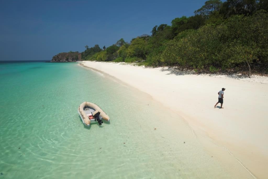 AVENTURE - Destinations.jpg