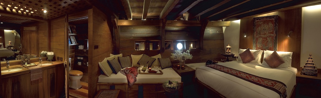 Accommodation aboard luxury yacht Silolona.jpg