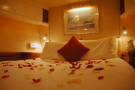 Aglaia master cabin bed.jpg
