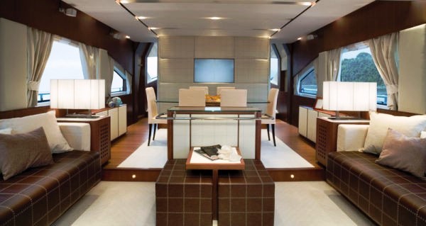 Aicon 75 Salon.jpg