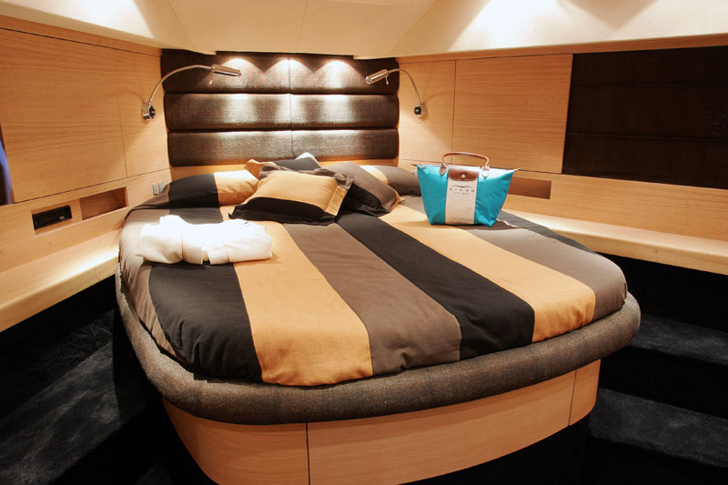 AirCon 72 VIP Cabin.jpg