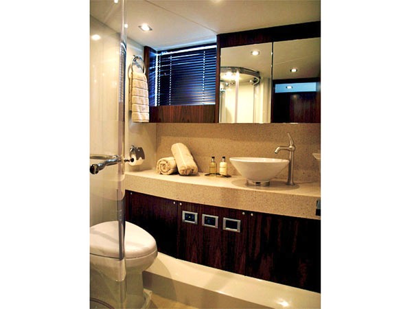 Amadeus -  Bathroom.jpg