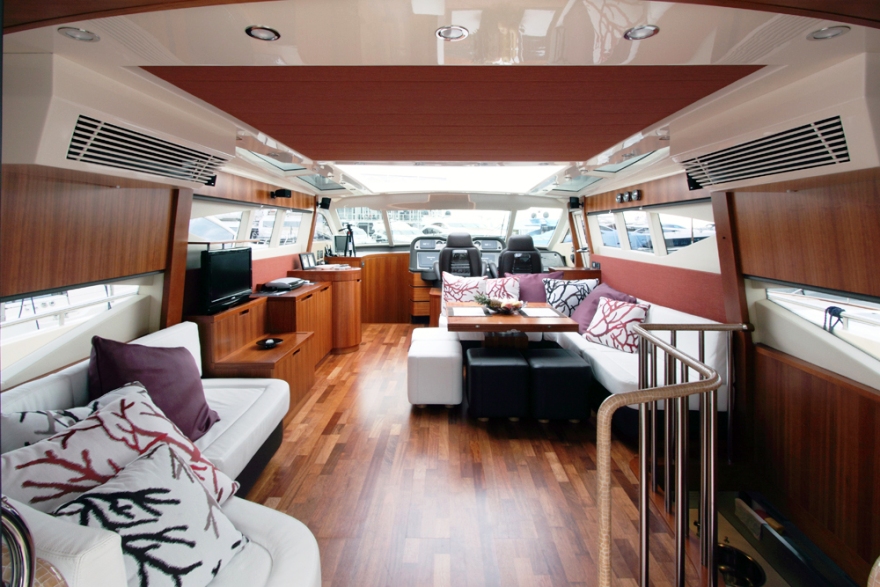 Anigota - Saloon.jpg