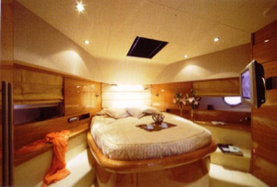 Antares III -  VIP Cabin.jpg