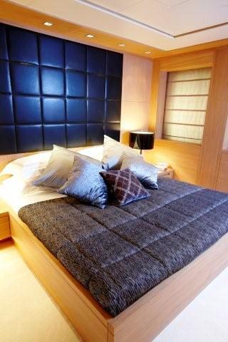 Arethusa -  Cabin 2.jpg