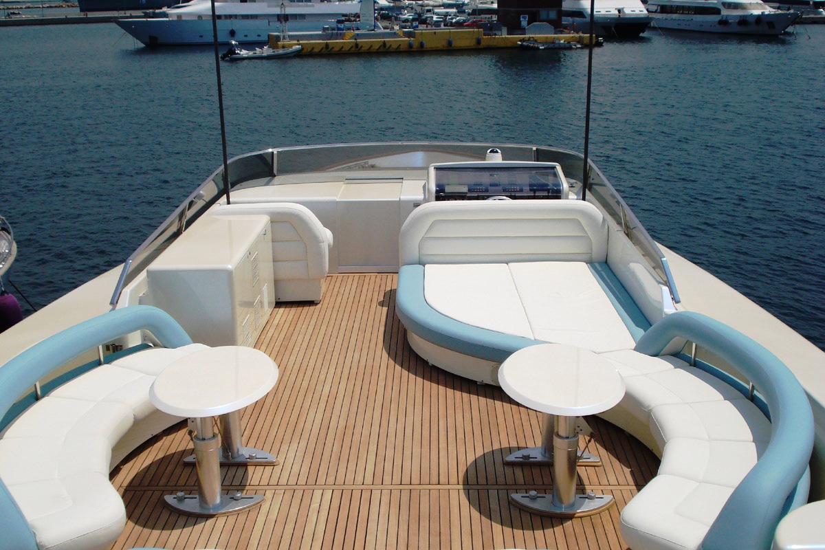 Astir -  Flybridge New Colour.jpg