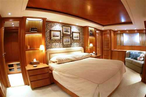 Astir -  Master Cabin 2.jpg