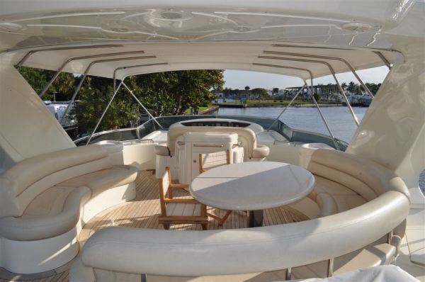 Azimut 80 GRACE -  Fybridge.jpg