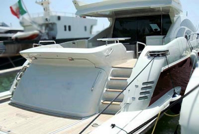 Azimut Mojito -  Aft.jpg