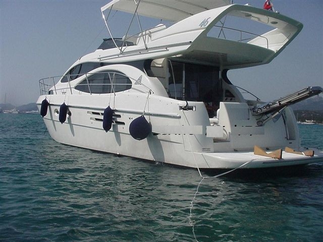 Azimut Yacht KIRAL -  Aft View.jpg