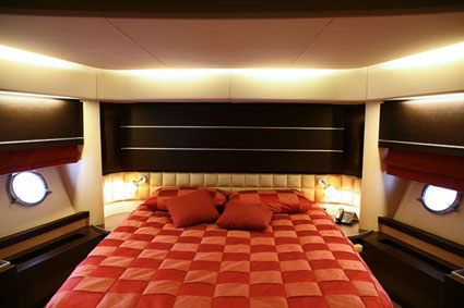 Azimut Yacht RENA N -  VIP Cabin.jpg