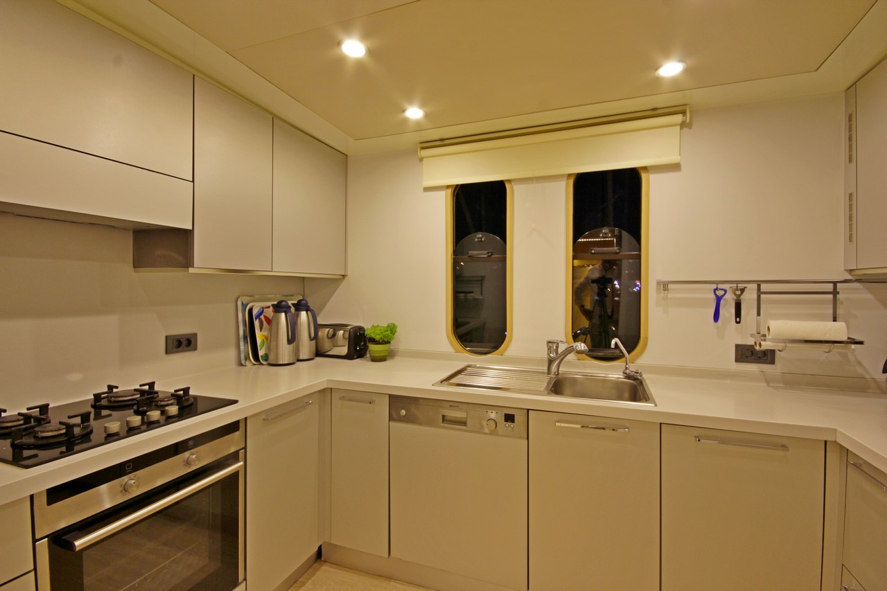 BANDIDO Galley.jpg