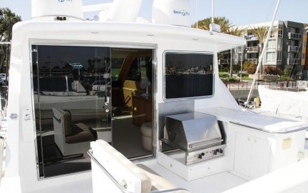 BELISARIUS -  Flybridge.jpg