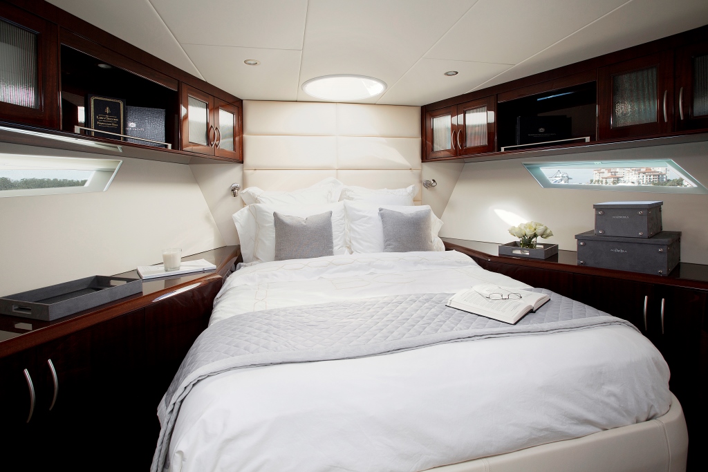 BG - VIP cabin.JPG