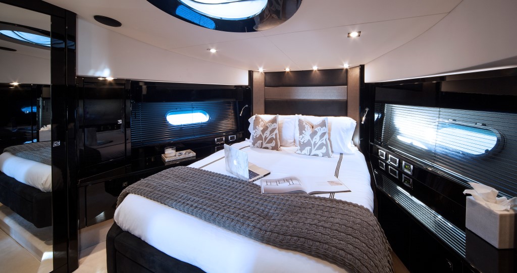 BG3 - VIP cabin.jpg