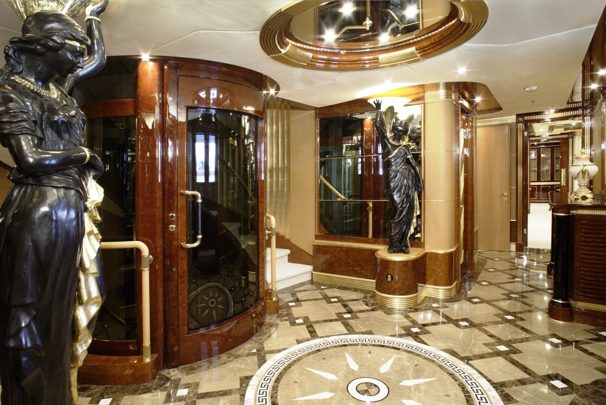 BISTANGO - Entrance.jpg