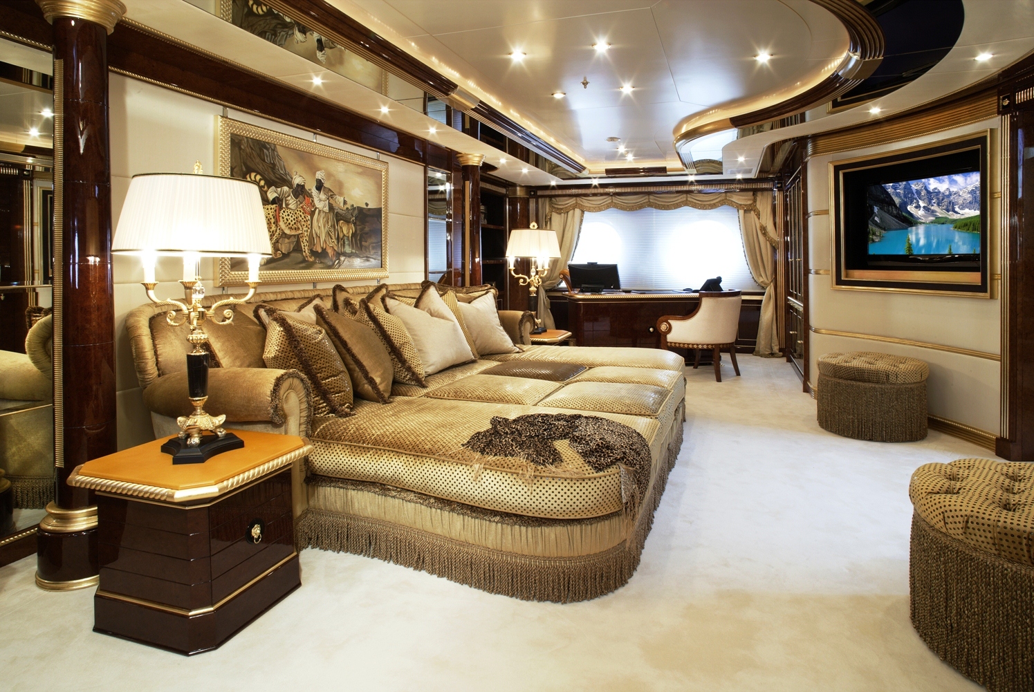 BISTANGO - Master Cabin.jpg