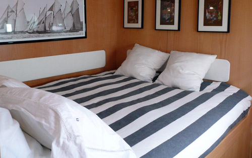 BLUE NOTE -  Guest Cabin.jpg