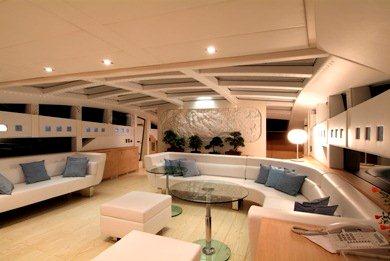 BLUE PRINCESS STAR -  Salon looking forward.jpg