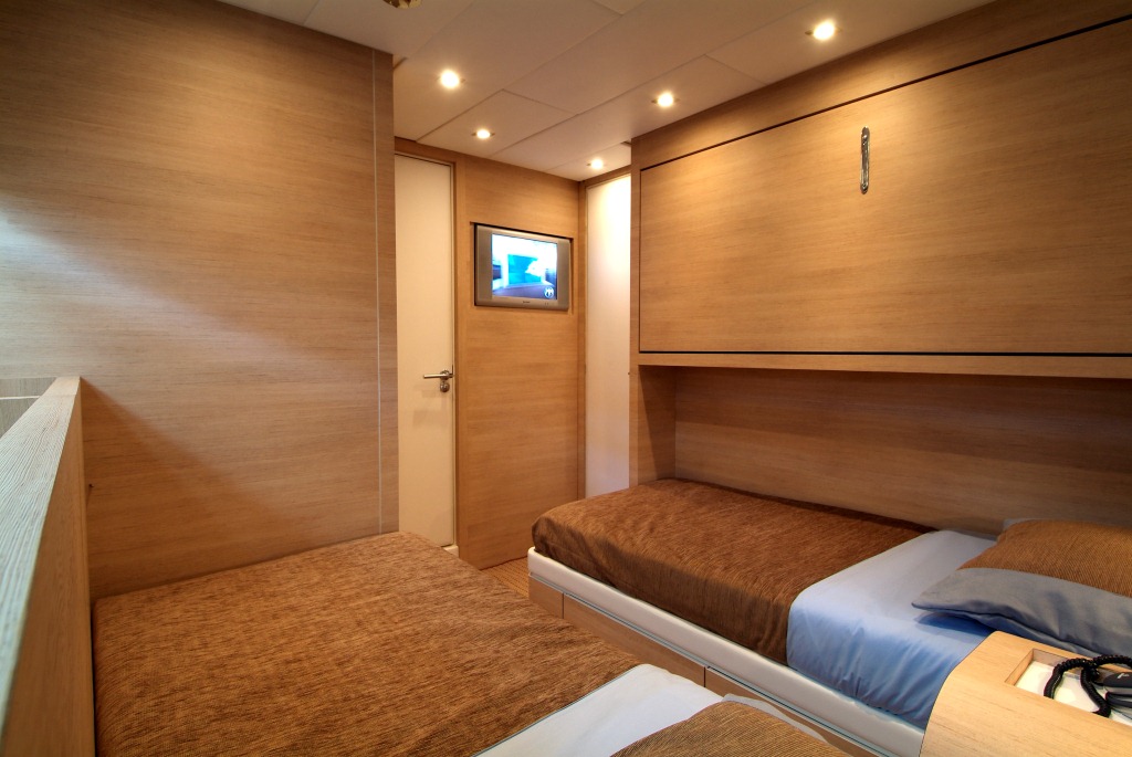 BLUE PRINCESS STAR -  Twin Cabin.jpg