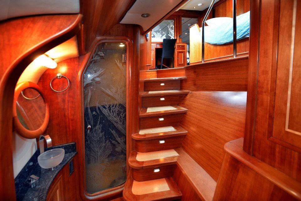 BOLDER WON - Master ensuite 2.JPG